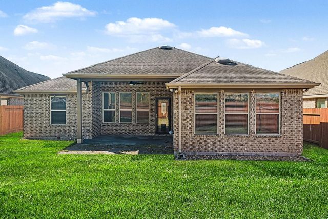 3033 Quarry Springs Drive, Conroe, TX 77301