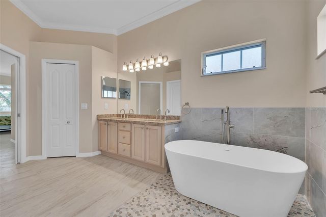 1036 OAK MEADOW LANE, Osprey, FL 34229