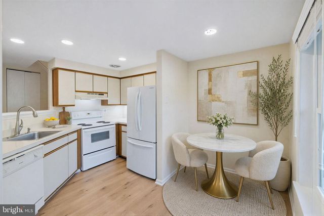8807 ROSEMARK CT, Montgomery Village, MD 20886