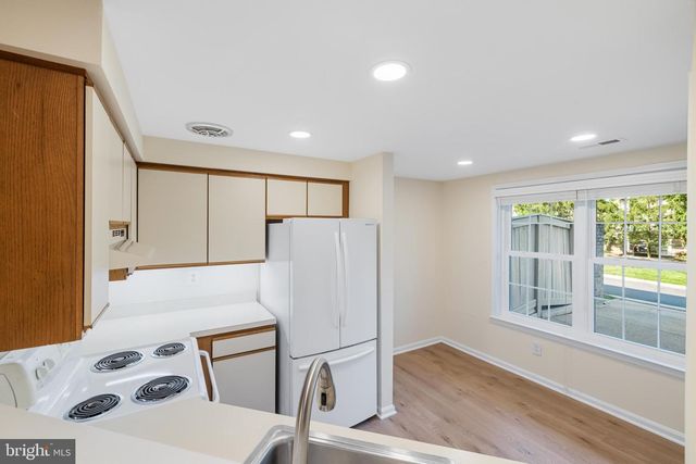 8807 ROSEMARK CT, Montgomery Village, MD 20886