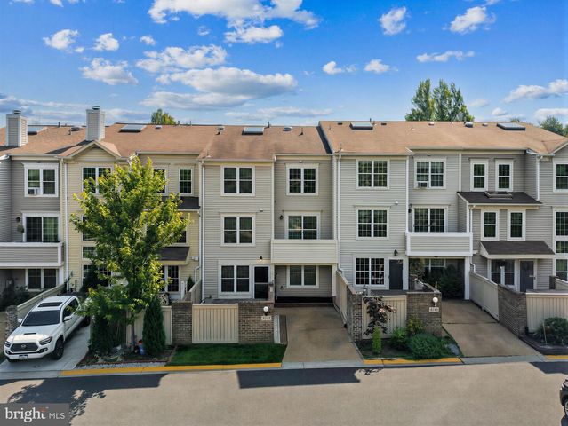 8807 ROSEMARK CT, Montgomery Village, MD 20886