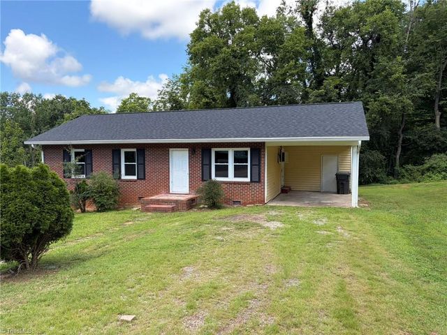 308 K Street, North Wilkesboro, NC 28659