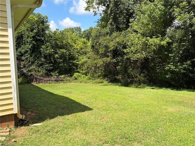 308 K Street, North Wilkesboro, NC 28659