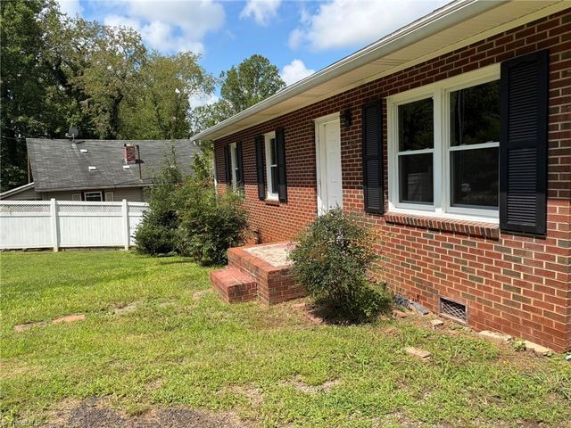 308 K Street, North Wilkesboro, NC 28659