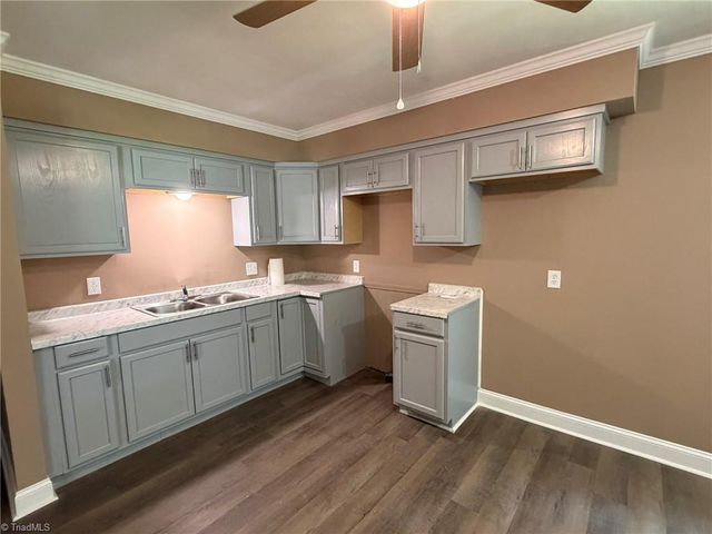 308 K Street, North Wilkesboro, NC 28659