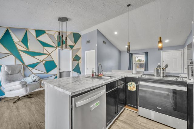 222 W PANAMA ROAD, Winter Springs, FL 32708