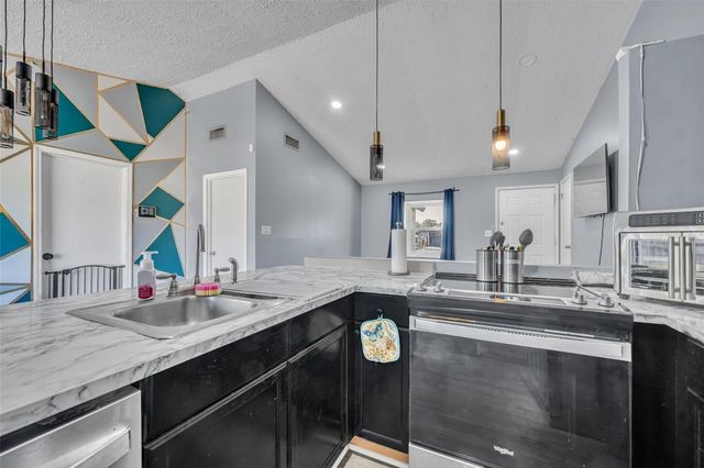 222 W PANAMA ROAD, Winter Springs, FL 32708