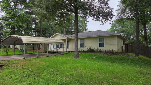 10635 Royal Cavins Drive, Conroe, TX 77303