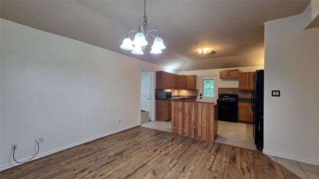 10635 Royal Cavins Drive, Conroe, TX 77303