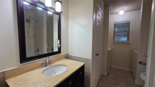 10635 Royal Cavins Drive, Conroe, TX 77303