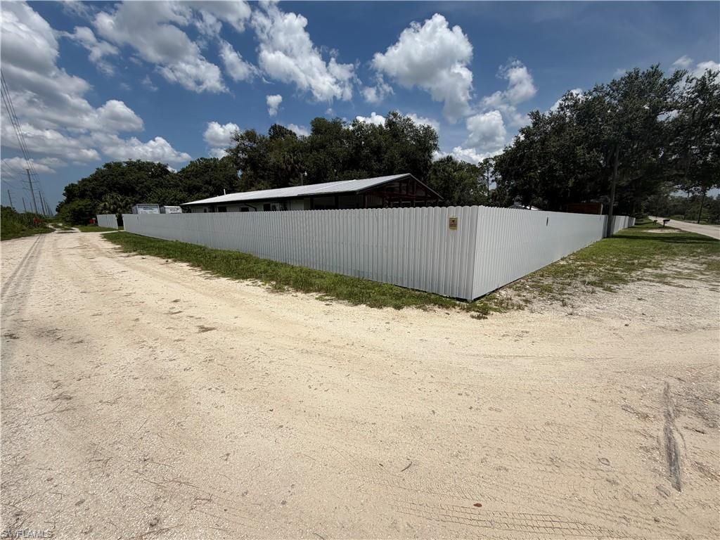 2850 Packinghouse RD, ALVA, FL 33920 — photo 4