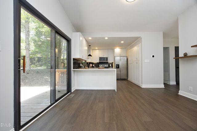 1122 Shadyside Drive, Raleigh, NC 27612