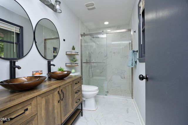 1122 Shadyside Drive, Raleigh, NC 27612