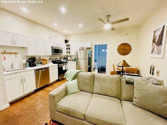 180 Endicott St 1, Boston, MA 02113