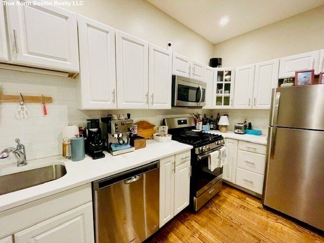 180 Endicott St 1, Boston, MA 02113