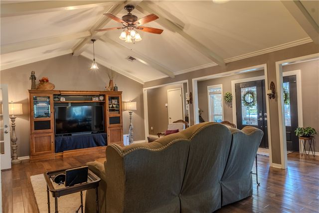 1608 Delwood, Alice, TX 78332