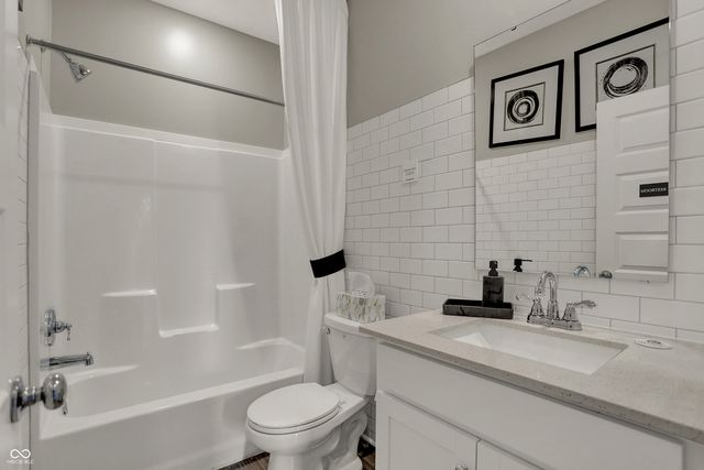 12944 Mystic Pines Drive, Noblesville, IN 46060