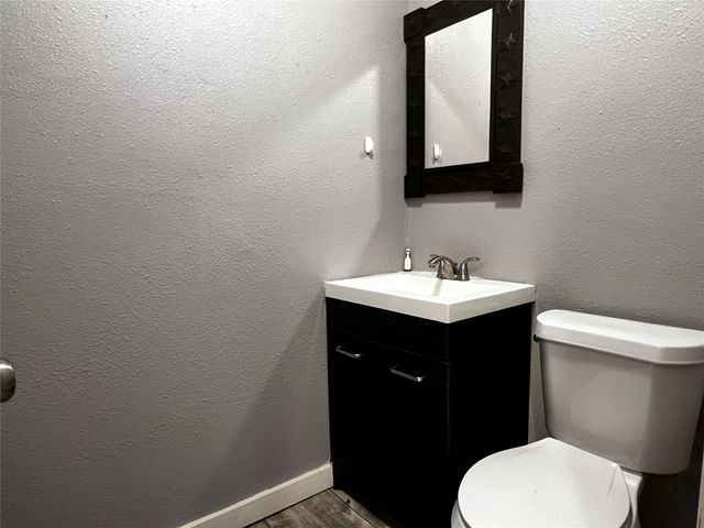 106 A Lane St, Comanche, TX 76442