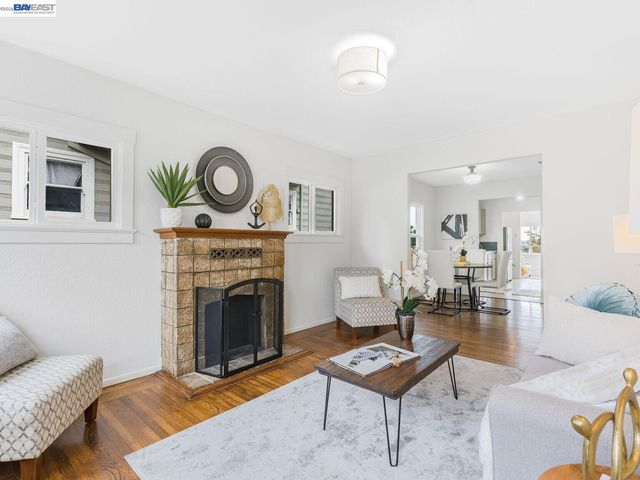 812 Washington Ave, Albany, CA 94706