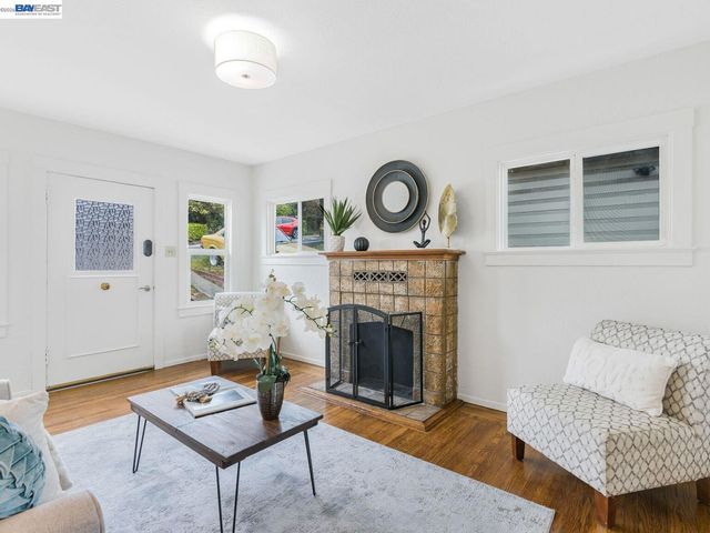 812 Washington Ave, Albany, CA 94706