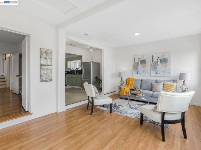 812 Washington Ave, Albany, CA 94706