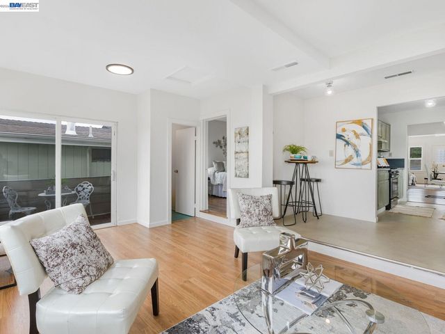 812 Washington Ave, Albany, CA 94706