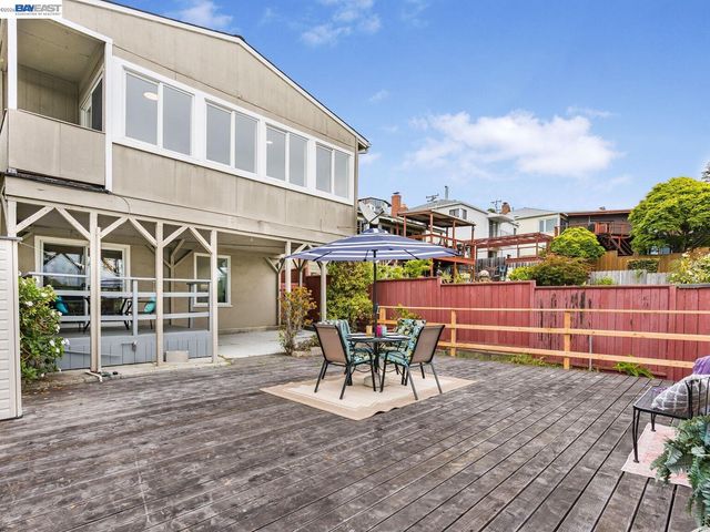 812 Washington Ave, Albany, CA 94706