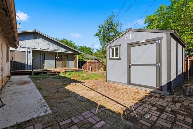 121 Lafayette St, Colusa, CA 95932