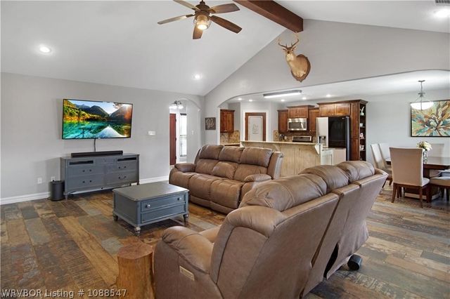 304 Rock Circle, Lavaca, AR 72941