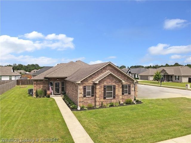 304 Rock Circle, Lavaca, AR 72941