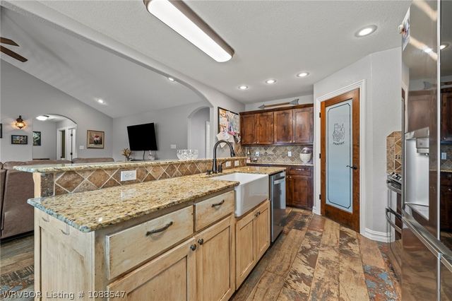 304 Rock Circle, Lavaca, AR 72941