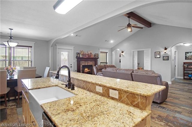 304 Rock Circle, Lavaca, AR 72941