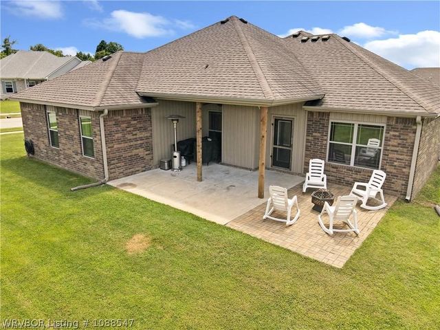 304 Rock Circle, Lavaca, AR 72941