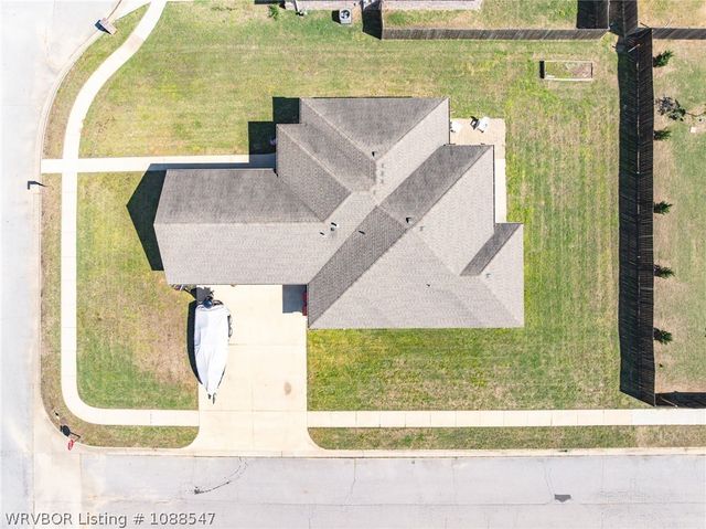 304 Rock Circle, Lavaca, AR 72941