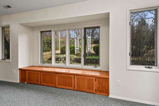 2532 S Brentwood Boulevard, Springfield, MO 65804