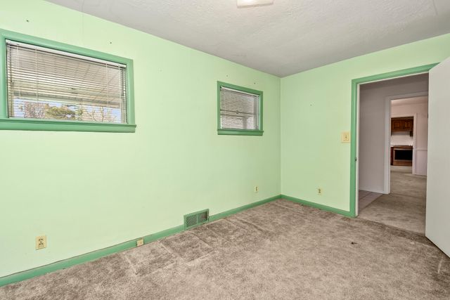 2532 S Brentwood Boulevard, Springfield, MO 65804