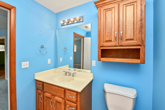 2532 S Brentwood Boulevard, Springfield, MO 65804