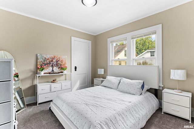 2606 N WISCONSIN Avenue, Peoria, IL 61603