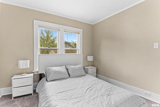 2606 N WISCONSIN Avenue, Peoria, IL 61603