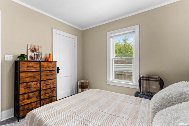 2606 N WISCONSIN Avenue, Peoria, IL 61603