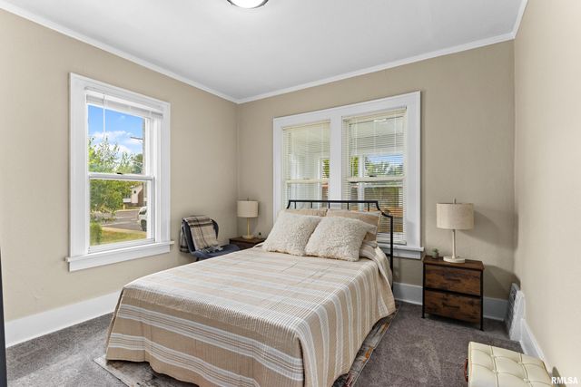 2606 N WISCONSIN Avenue, Peoria, IL 61603