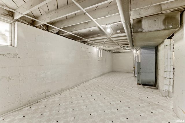 2606 N WISCONSIN Avenue, Peoria, IL 61603