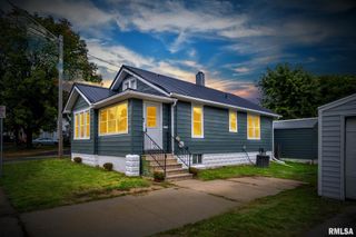 2606 N WISCONSIN Avenue, Peoria, IL 61603