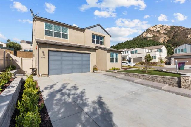 35105 Cooper Pl, Fallbrook, CA 92028