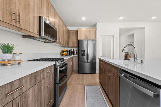 35105 Cooper Pl, Fallbrook, CA 92028
