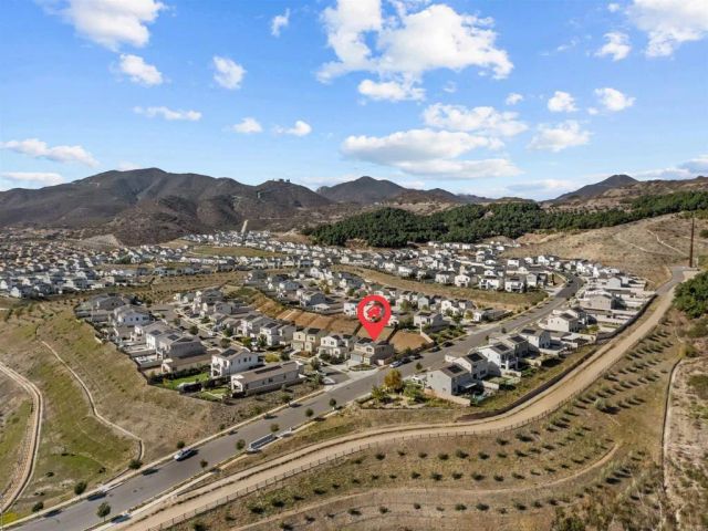 35105 Cooper Pl, Fallbrook, CA 92028
