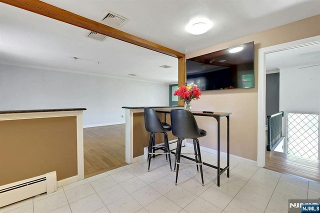 20 Bluehill Road, Norwood, NJ 07648