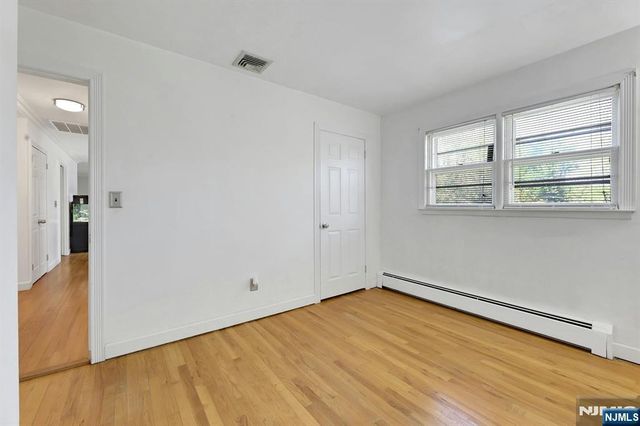 20 Bluehill Road, Norwood, NJ 07648