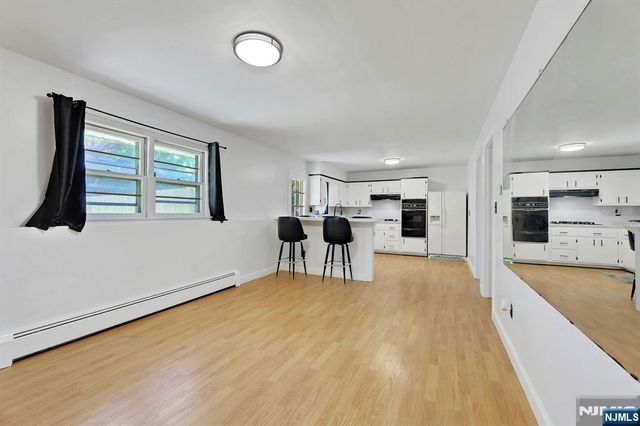20 Bluehill Road, Norwood, NJ 07648