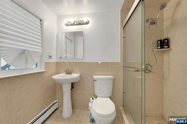 20 Bluehill Road, Norwood, NJ 07648